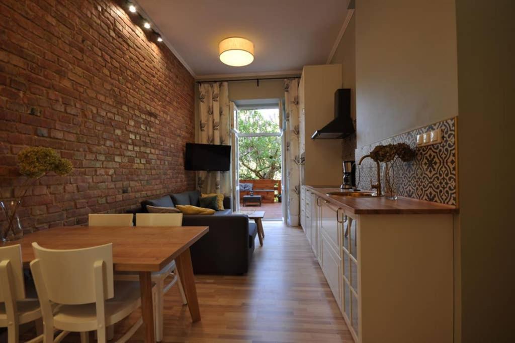 Poznanska Apartment Bagian luar foto
