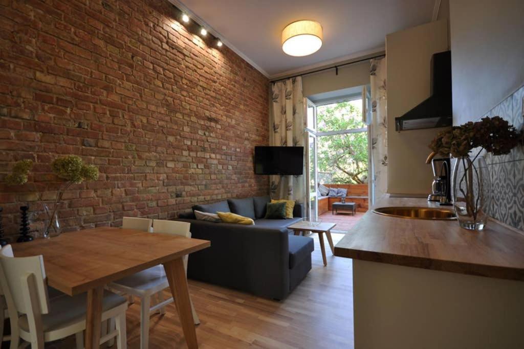 Poznanska Apartment Bagian luar foto