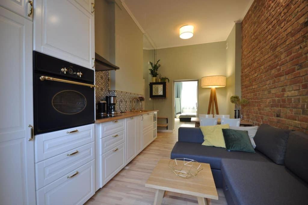 Poznanska Apartment Bagian luar foto